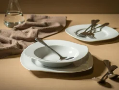 Talerz obiadowy porcelanowy WAVE 27,5×23,9 cm