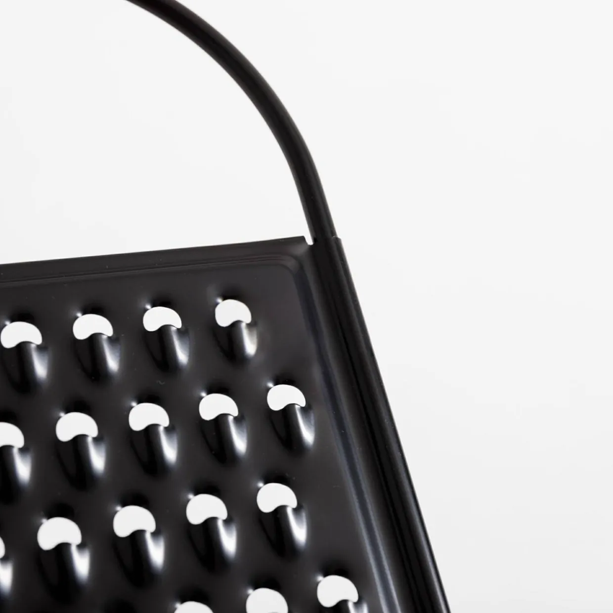 Tarka kuchenna czarna z uchwytem