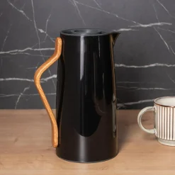 Termos z uchwytem czarny 1 l