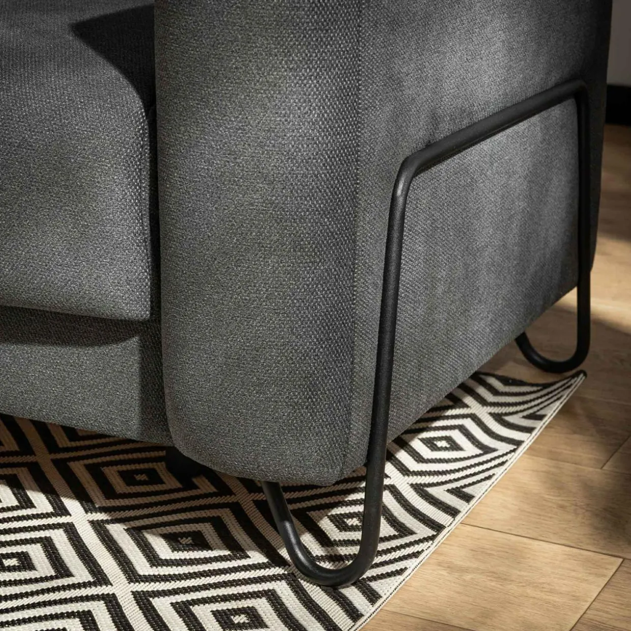 Wersalka szara z poduszkami ELIS