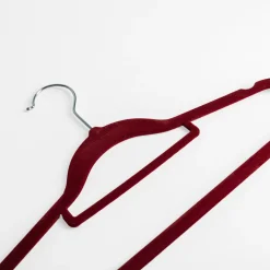 Wieszak welurowy czerwony VELVET, komplet 5 szt.