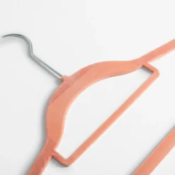 Wieszak welurowy różowy VELVET, komplet 5 szt.