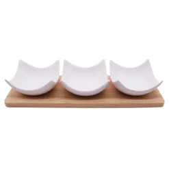 Zestaw 3 miseczek na bambusowej podstawce