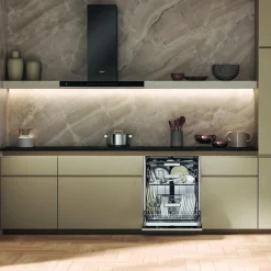 Zmywarka do zabudowy 60 WHIRLPOOL czarna W7IHP42L